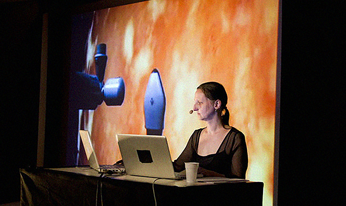 Asteroide - Valerie Cordy